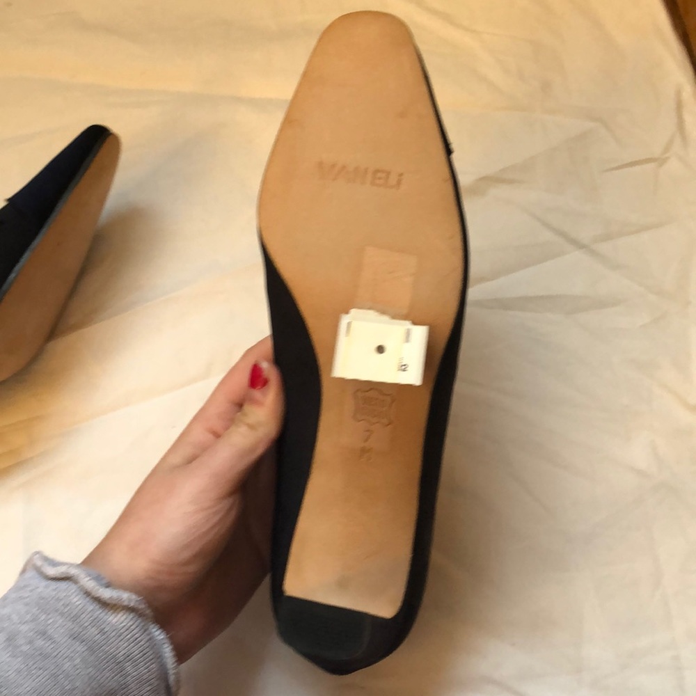 Van Eli Heels - image 4